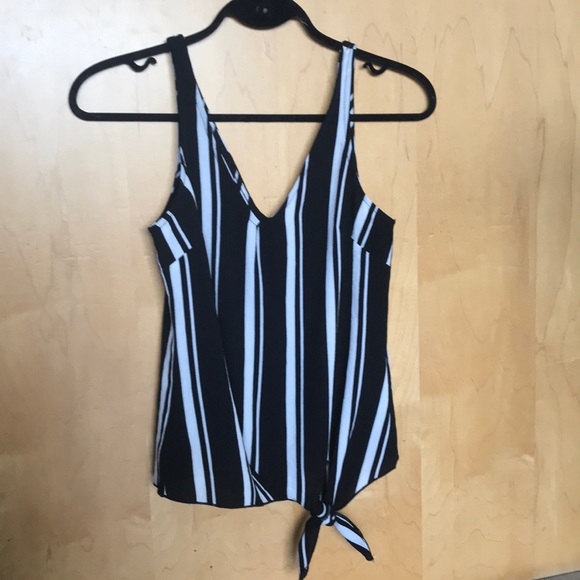 Striped tank with tie - Picture 1 of 2